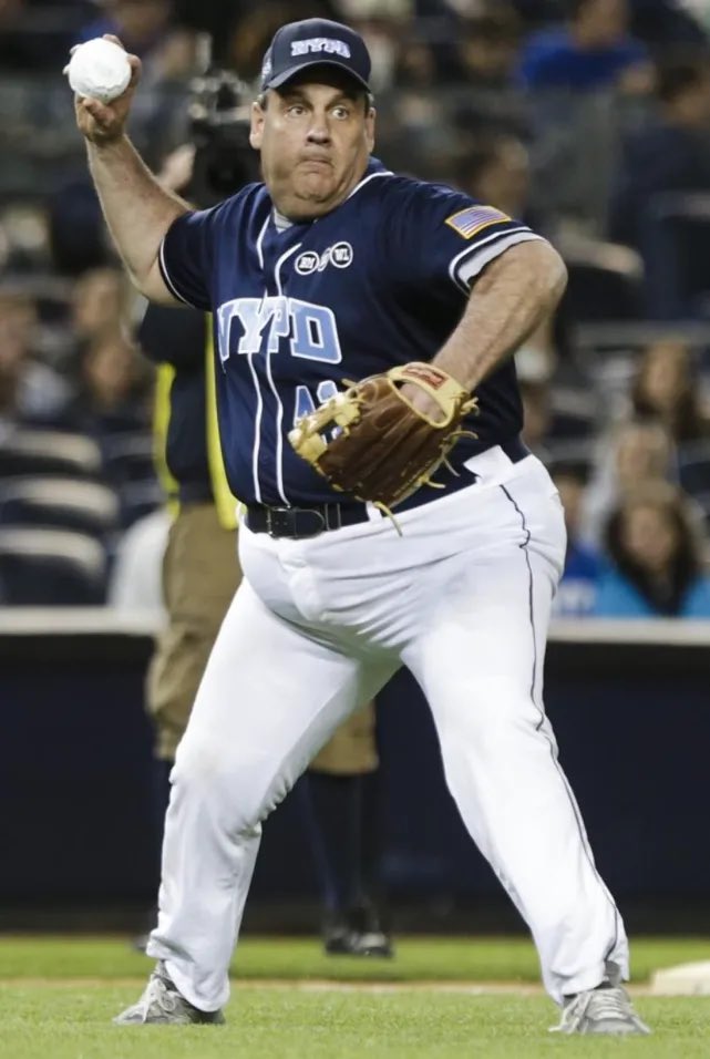 BarstoolBigCat's tweet photo. https://t.co/yFNuGCZAfE