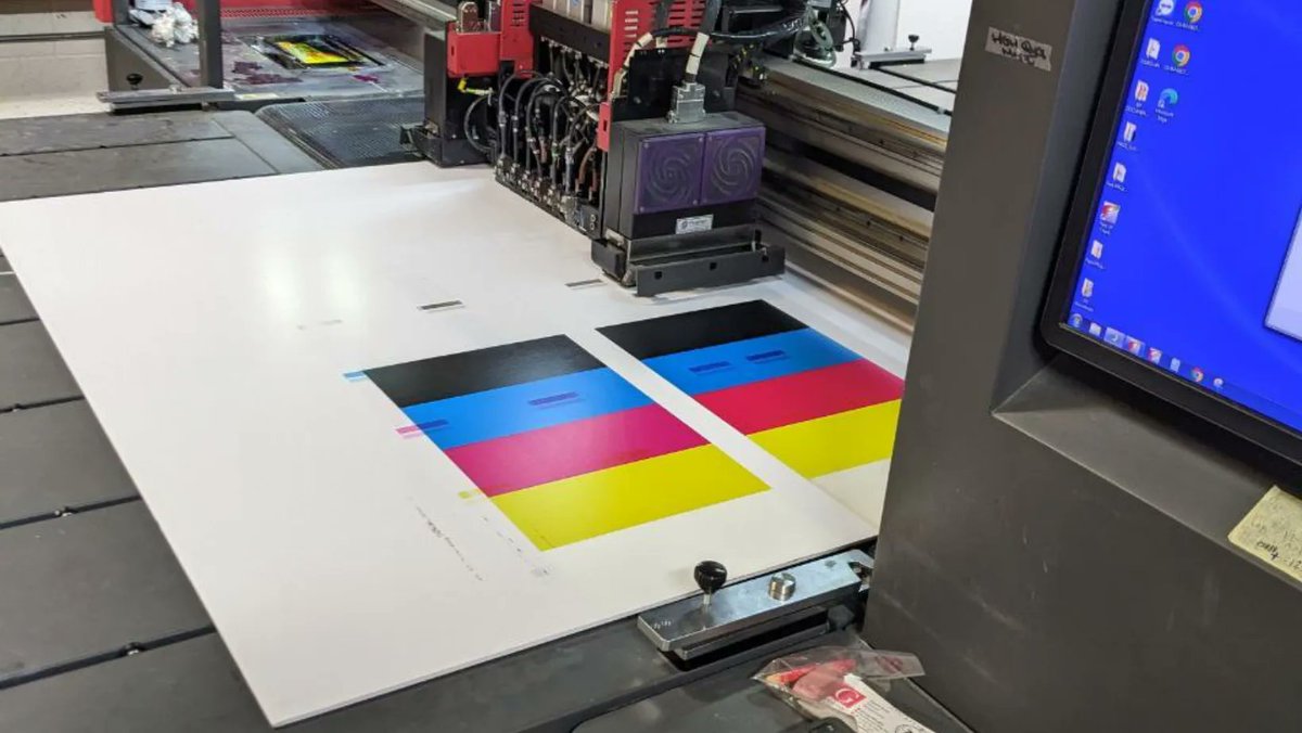 CMYKengineering's tweet photo. 🖨️ The EFI #Vutek H 1625 #LED #printer has been brought back to life! After a long idle period, the #ink heating system on the #color heads was repaired, and #Lipla HD #inks were installed. https://t.co/XrlwFCSVMc