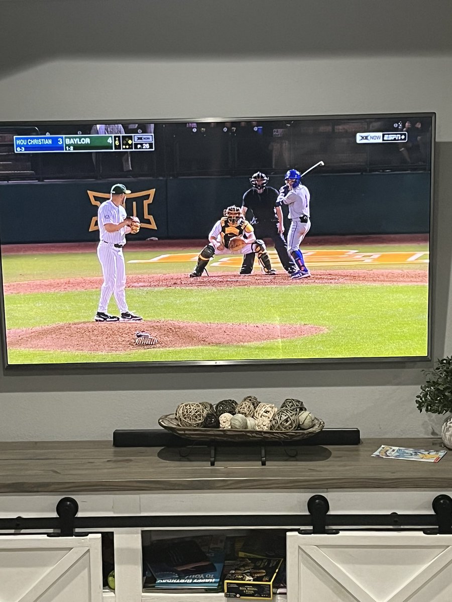 Good to see former players getting play on ESPN! <a href="/trentbaker05/">Trent Baker</a> keep grinding kid!