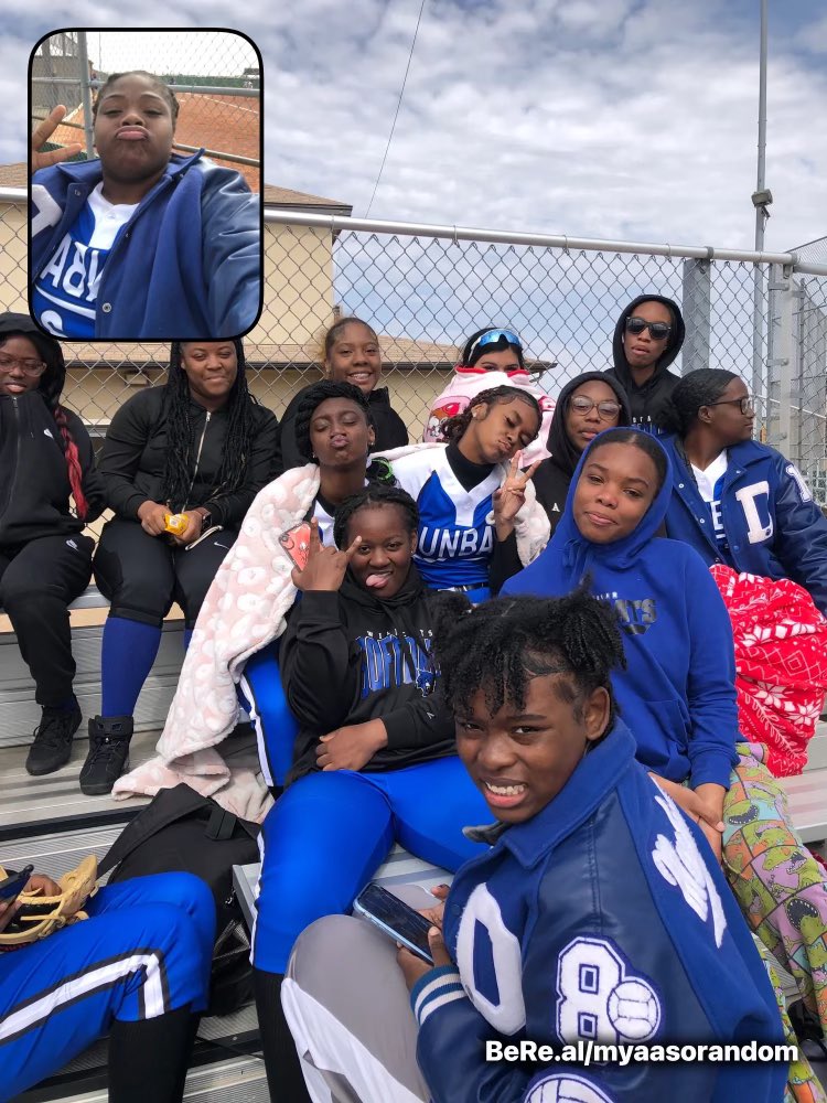 Dunbar_Wildcats's tweet photo. Trying to stay warm and win at the๐พ๐ฅWildcat Invitational Softball Tournament๐ฅ๐พ. Letโs go ladies!! @FWISDAthletics #ThePLD #IBeAWildcatWhoBeWho https://t.co/S4tObW3GHt
