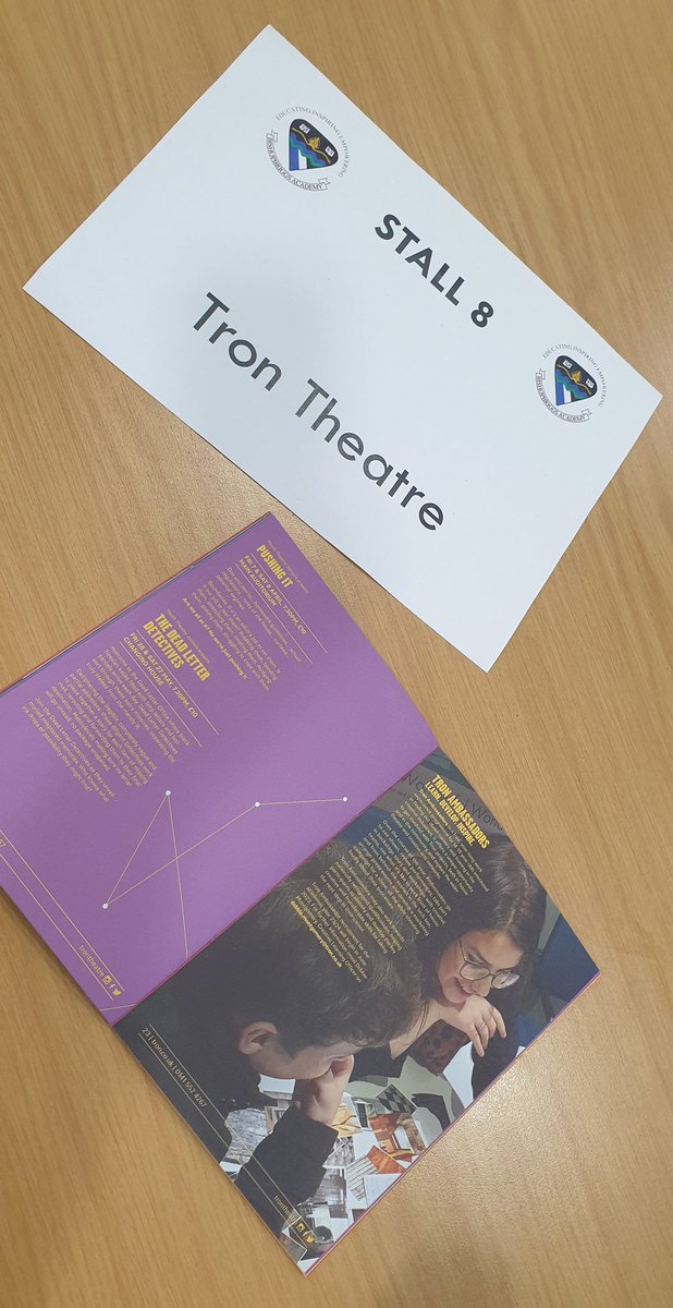 sparklefizz's tweet photo. Lovely to spend the morning at @BishopbriggsAC with @TronTheatre for their #Careers event, especially since it was also #PurpleFriday @LGBTYS! Thanks for having us! 
#YouthArts #ArtsCareers #DYW #CreativeIndustries #Creativity #JobsInTheArts https://t.co/LUY6qy68vC