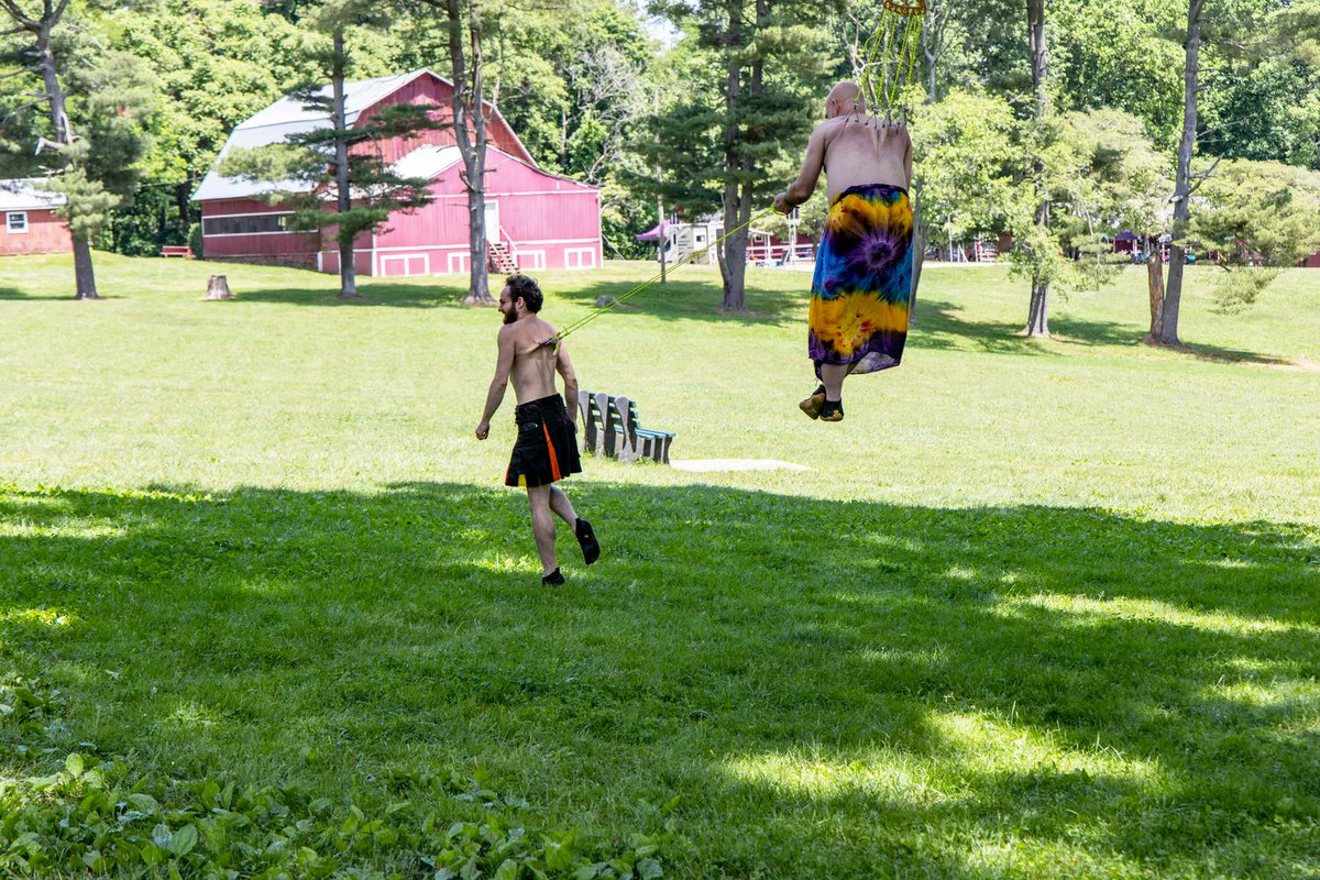 SuspenDCTeam's tweet photo. (One of my favorite shots from the day~)
Getting to run and pull Whittney around in this tandem pull/suspension was ridiculously fun and funny!
#hooksuspension #fleshhooksuspension #hookpull #SuspenDC #hooks #bodymods #piercings #hooklife #bodysuspension #hooklove @CampCrucible https://t.co/UhPuVfRfd7