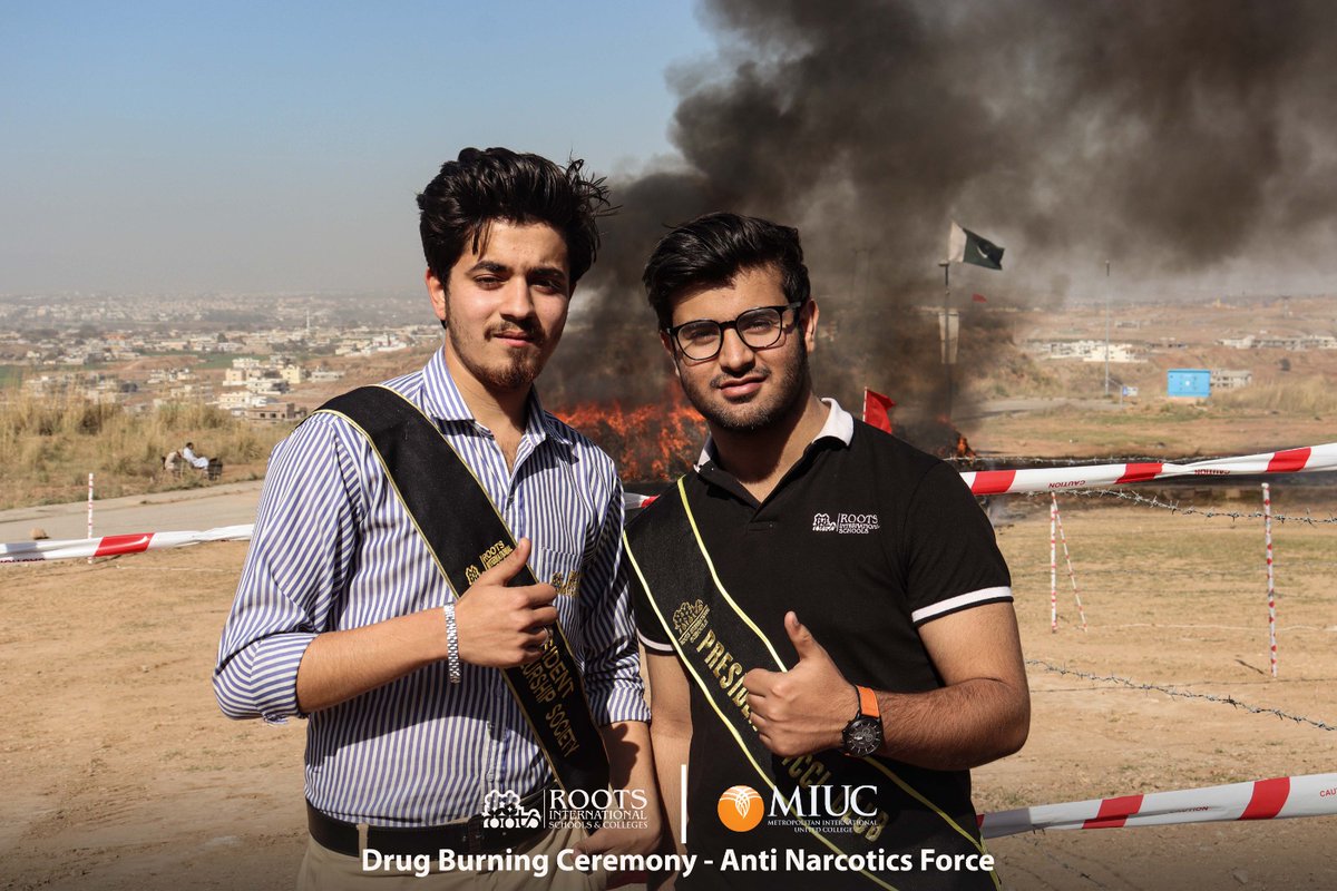 RISC management and students attended a special drug disposal ceremony organised by Anti Narcotics Force, Pakistan. 

RISC is in a strategic partnership with ANF and upholds the idea of a drug free community.

#antinarcoticsforce #drugburningceremony #drugfreepakistan