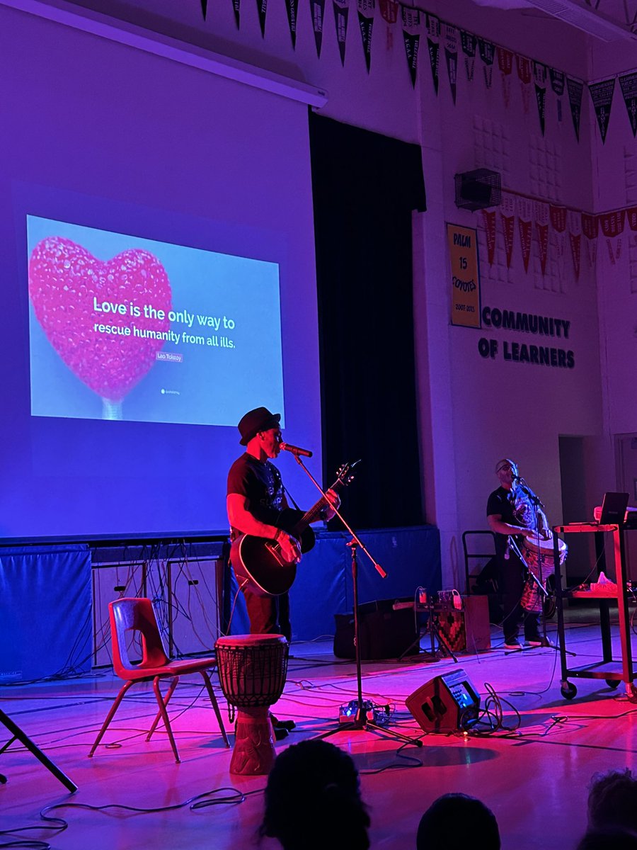 Shannon R tweet media