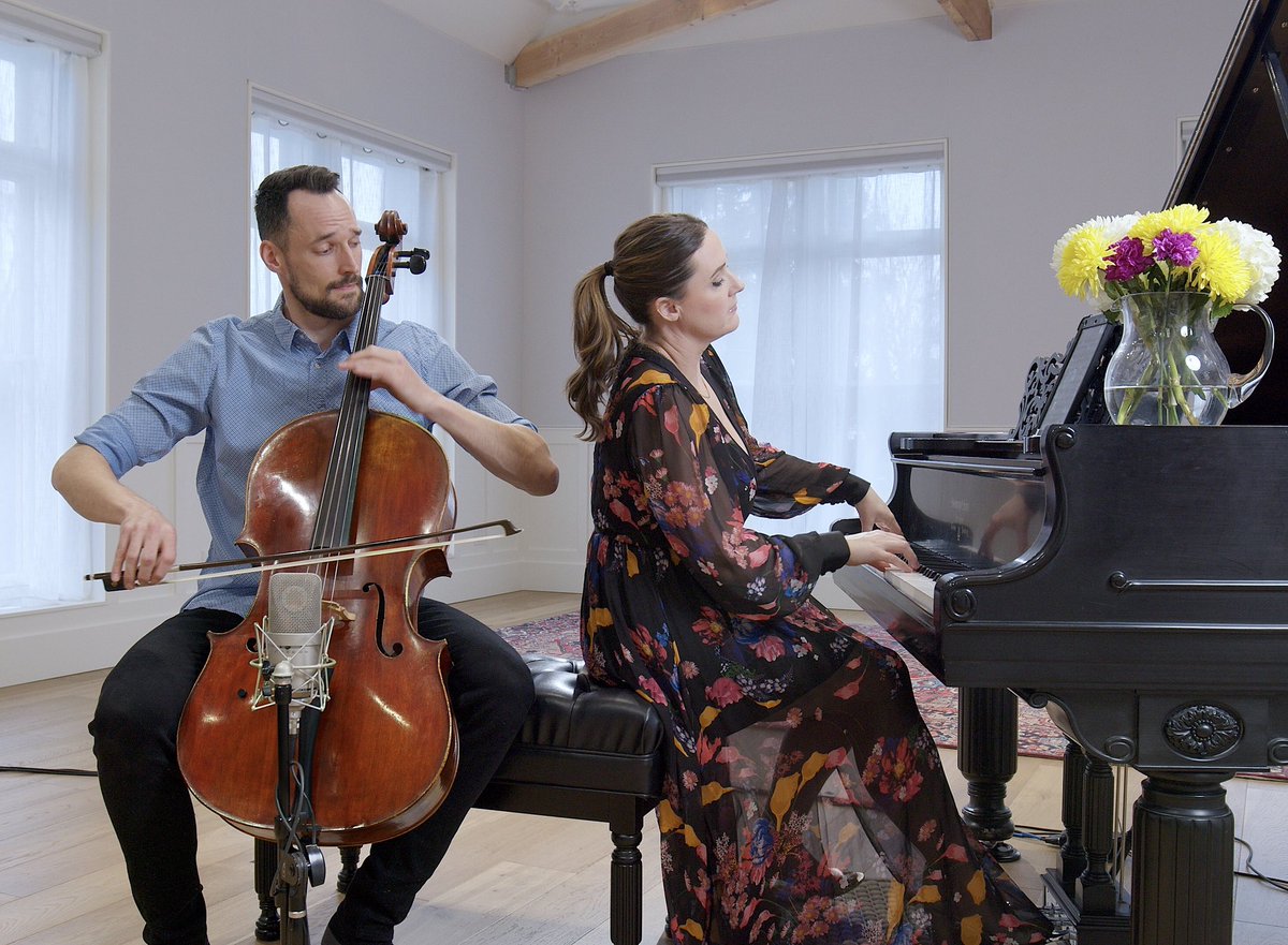 New video alert! 🥳. Our cover of Flowers by <a href="/MileyCyrus/">Miley Cyrus</a> is up now on YouTube! Click the link in our bio to watch! 🌸🌺🌼
.
.
.
.

#flowers #flowerscover #mileycyrus #cello #piano #stringcover #pianocover #wheniwasyourman #mileycyrusflowers #youtubecover #brooklynduo