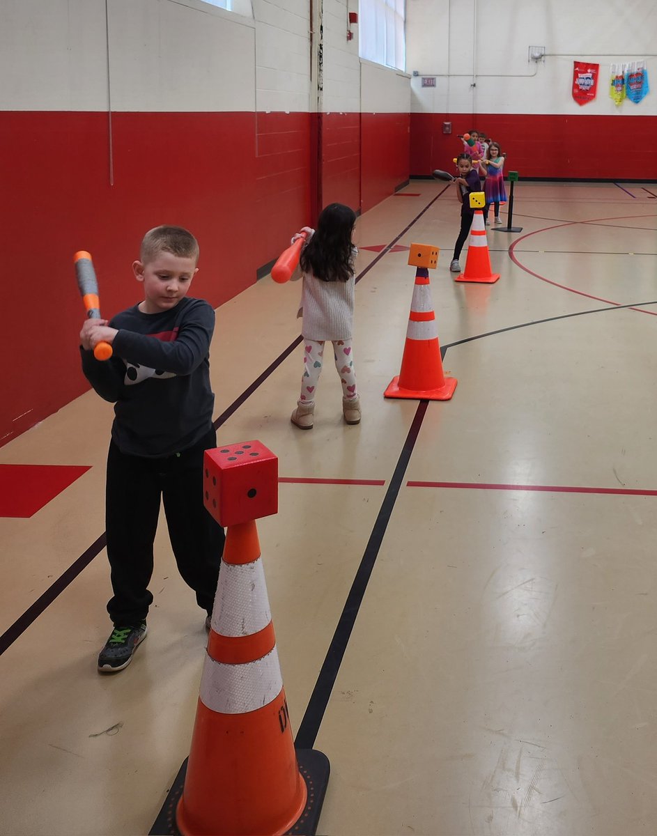 Batting bingo in K &amp; 1 today! ⚾️
