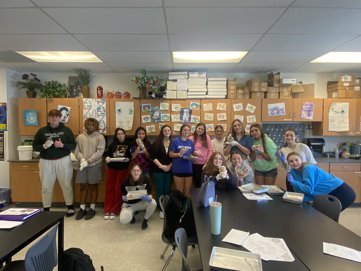 Lindsey Weiser tweet media