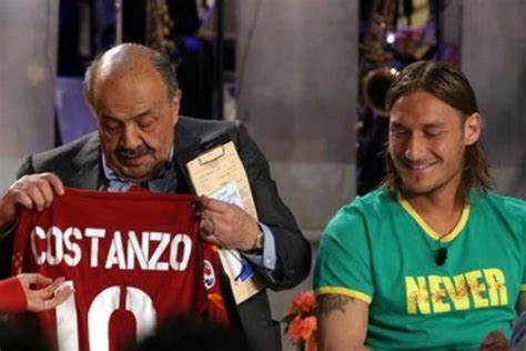 Il #calcio e #MaurizioCostanzo 🙏⚽️