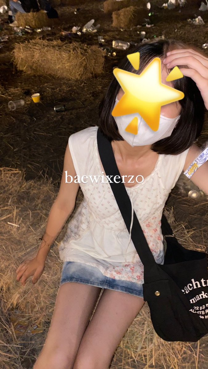 PhrrnWi's tweet photo. ส่งต่อเสื้อค่ะ 50 รส พต.dmงับ #ส่งต่อเสื้อผ้าy2k #แฟรี่สไตล์ #ปล่อยเสื้อผ้า #เสื้อผ้ามือ2 #เสื้อผ้า #y2kthailand https://t.co/lBU9kAXtqX