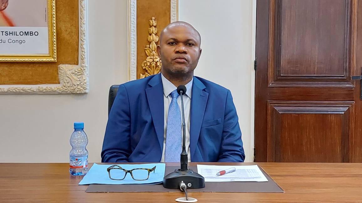bonkafo's tweet photo. Aujourd'hui, j'ai présidé la réunion d'état des lieux sur la sécurité nutritionnelle et alimentaire en RDC. Des actions concrètes ont été retenues pour une alimentation nutritive. Ensemble, vers une sécurité alimentaire et nutrition pour tous. #RDC #nutrition #sécuritéalimentaire https://t.co/XOUhkNWs6a