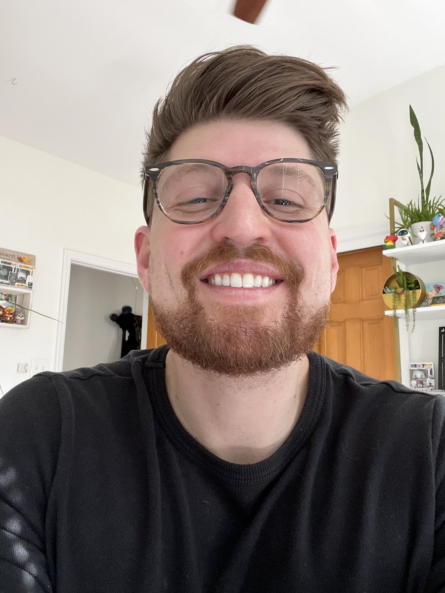 My face as it gets closer to the end of Friday 😍