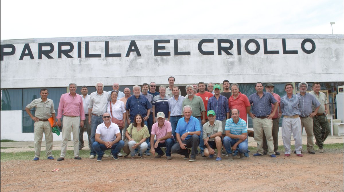 willybernaudo's tweet photo. Recorriendo riego, puertos, y producciones diversas en Norte de ER Sur de Crrtes.
Gracias Mariano Winograd por la organización y a todos los que nos recibieron en sus empresas.
Se viene en cambio para poner en marcha todo el potencial productivo de Entre Ríos ! https://t.co/gqvuyF0C6a