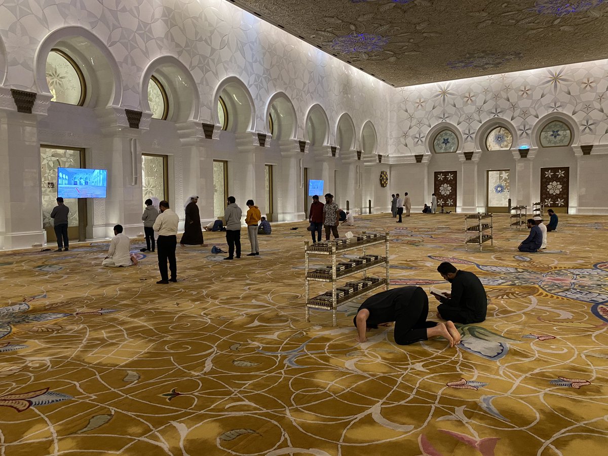 Stopped at the great Mosque in Abu Dhabi while on a layover on the way to @SLC_Asia 
It’s convicting to see the obvious and complete commitment to a false religion without hope. The World needs to hear of the Saviour