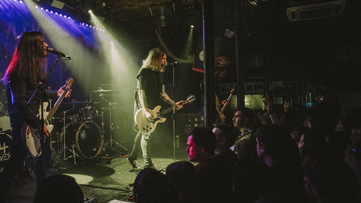 VictorCKnight's tweet photo. Live music performances down by 16.7% in 2022 says UK's Music Venue Trust 
https://t.co/qJ6wISbWcK 
#UKMusic #Musiciansnews #MusiciansInsurance
Follow us for multiple professional-music-industry no-gossip posts like this EVERY DAY! https://t.co/3UQbFOZOVX