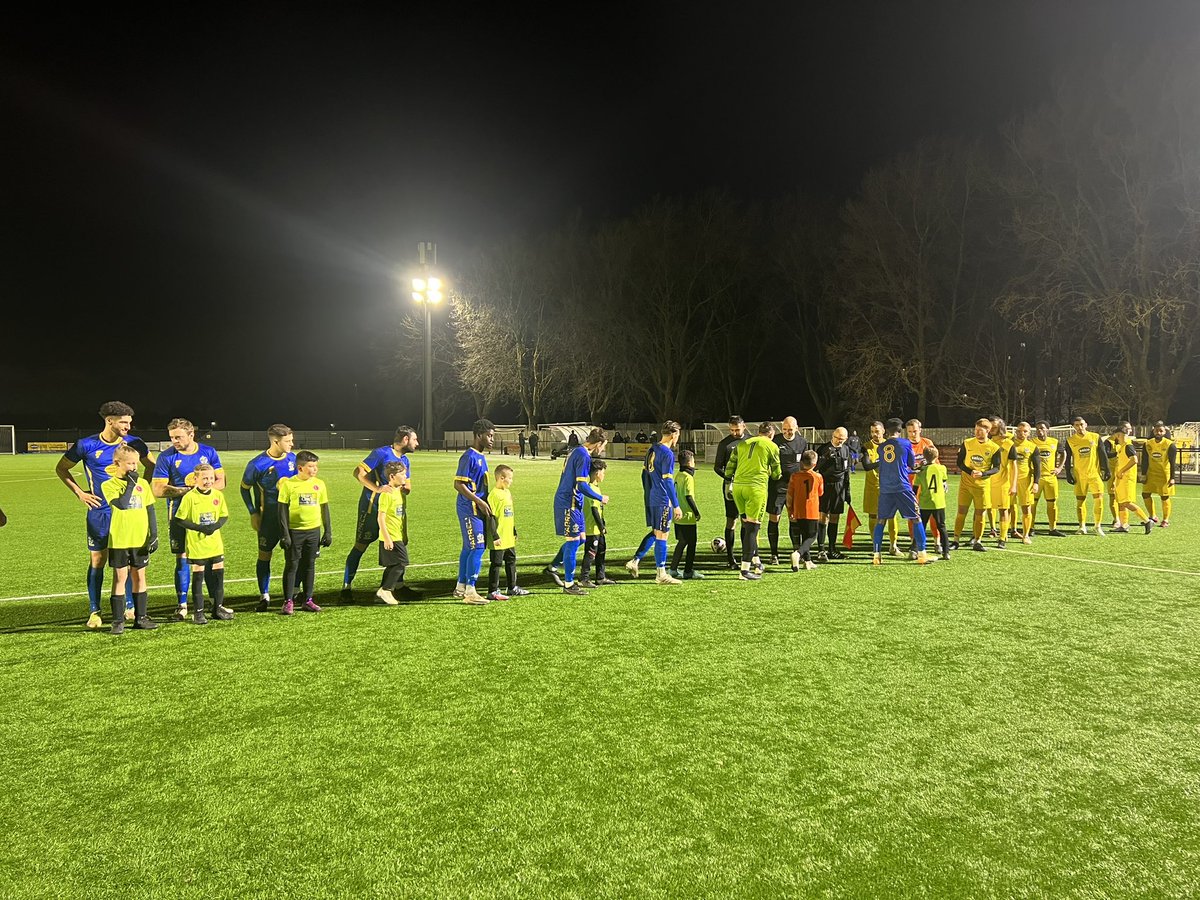 Romford FC tweet media