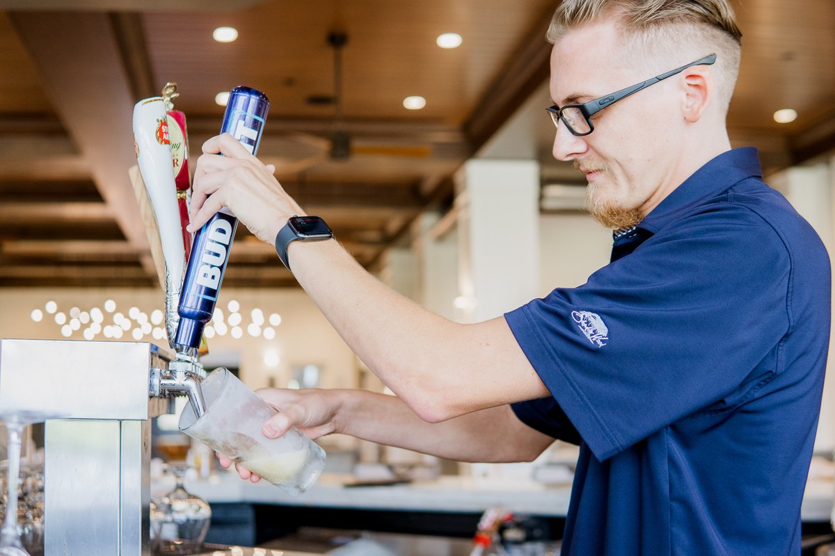 ShadowWoodCC's tweet photo. It’s #WorldBartenderDay! Let's show your favorite Shadow Wood bartenders some love! #swcc #shadowwood #bartender https://t.co/kGGtOZLVsp