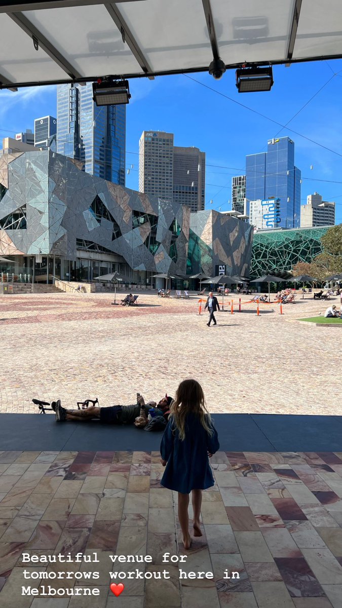 thebodycoach's tweet image. Cannot wait for my #PEWithJoe event in Melbourne @FedSquare ☺️💪 

thebodycoach.com/blog/pewithjoe…