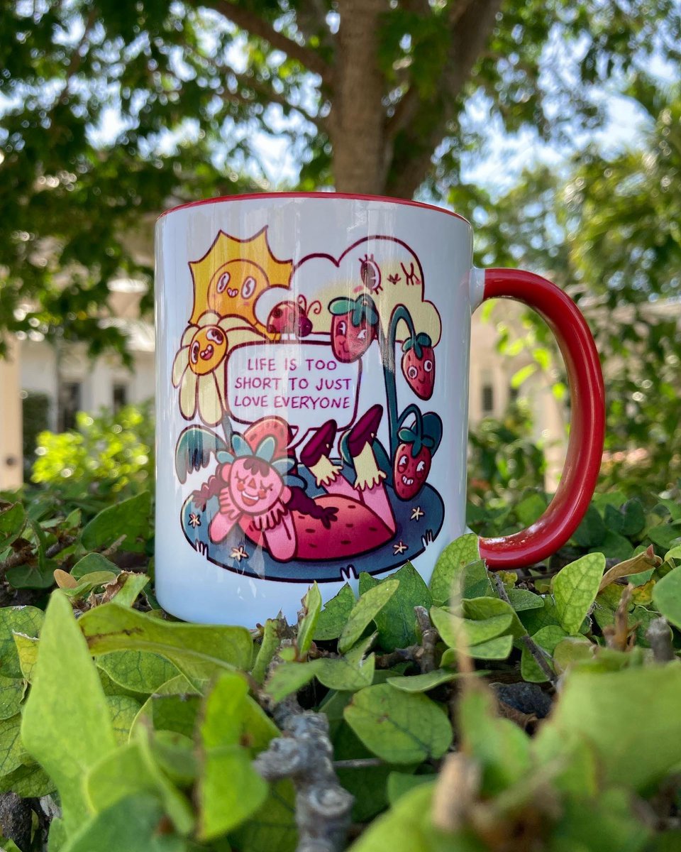 TheresaChiechi's tweet photo. New mug for sale on etsy! https://t.co/SVJAEfYz5l

#cutemugdesign #etsyartist #artoftheday #printful https://t.co/REVXaPNd1C