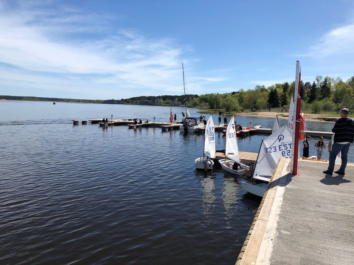 Pillandia's tweet photo. The harbour of Narva-Jõesuu: Estonia in the foreground and Muscovy beyond the river.
📸: 2018.
https://t.co/Pyty3XTytb
🇪🇪 #Estonia #Eesti #Eestimaa #Vironia #Virumaa #Ingeri #Ingria #Muscovy #Moscovia https://t.co/HvWq1LtHB6