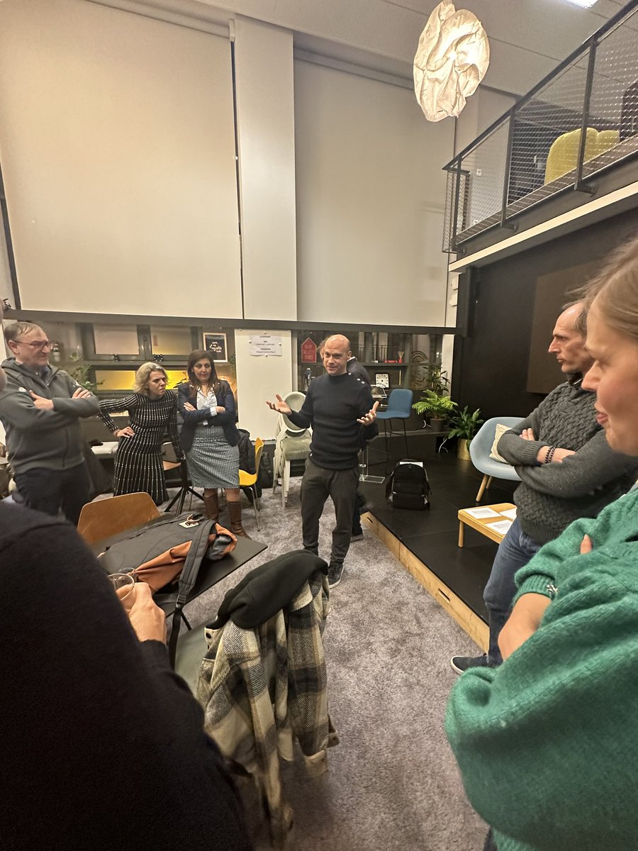 Hier c’était #agile #playground 🎈🎈🎉 merci <a href="/RegisBob/">RegisBob 8-)</a> <a href="/elannema1/">Eric Lannemajou</a> <a href="/onepoint/">Onepoint</a> <a href="/BaptisteMalguy/">Baptiste Malguy</a> on s’est regalé 🤩🤩 troujours un plaisir de revoir le copains <a href="/jacquesrekha/">jacques rekha</a> <a href="/Farida_Mellouk/">Farida</a> 🧡🎉