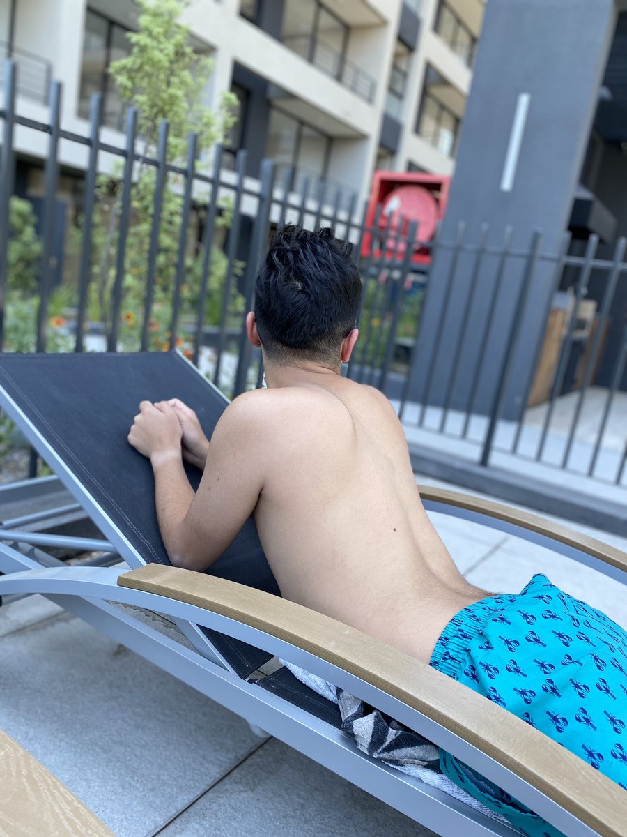 edu_fab1's tweet photo. Día de piscina ☀️ calor ql me tienes podrido DENLE RT 🫶🏻 #Mexico #Alemania #Espana https://t.co/tjmpwqh0JS