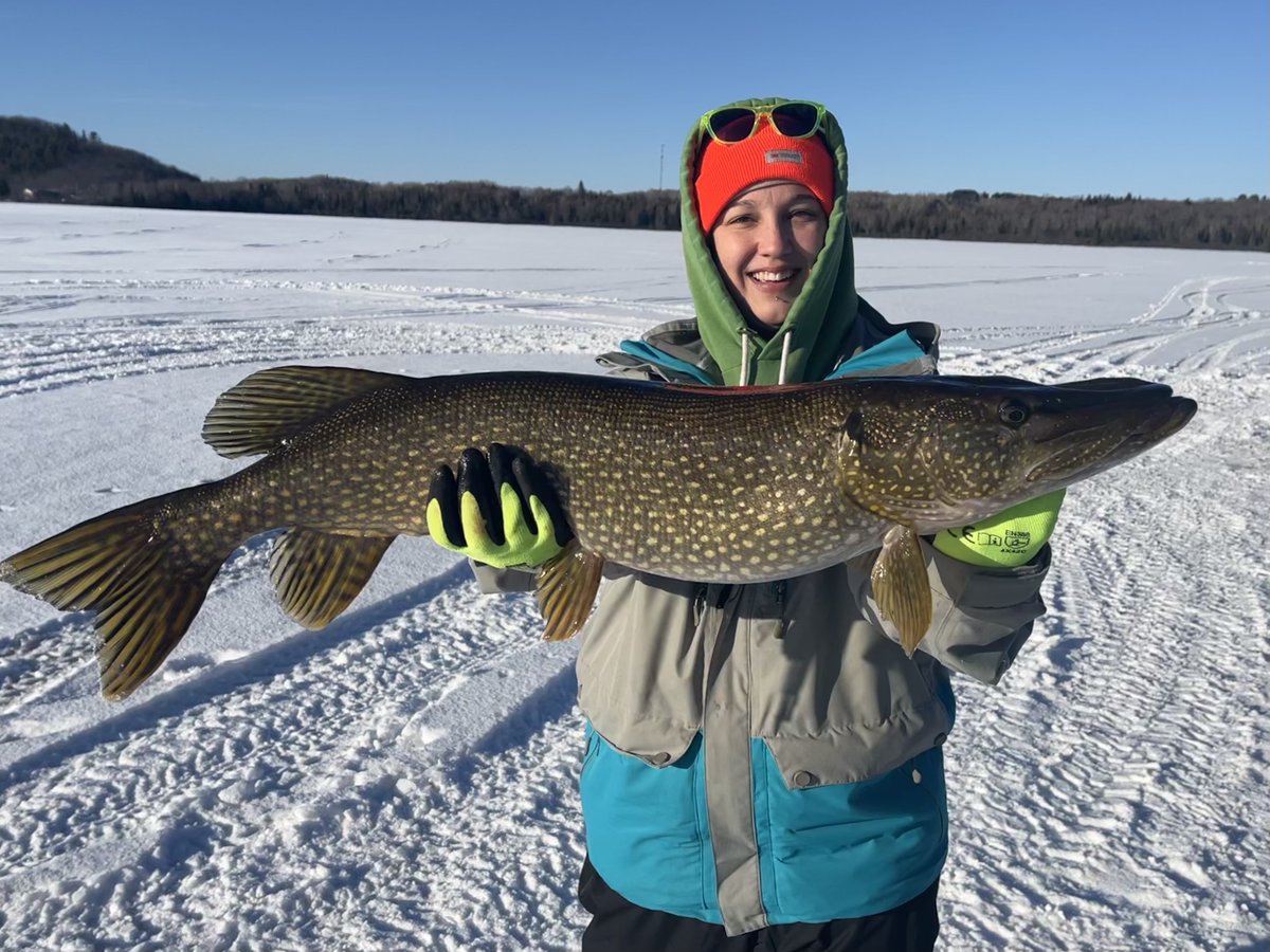 OODMag's tweet photo. Congratulations to #PhotoFriday winner Tanner Boyle of Novar, whose beautiful wife Nicole outfished the entire family on Family Day 2023. Their kids, Amazia and Tipper, are even more motivated. Happy fishing!  1/2 
https://t.co/KAwXyZ58AT https://t.co/idO8CDDeBx