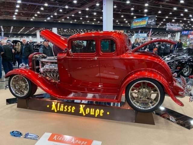 AmericaJR's tweet photo. Happening now: 70th annual Meguiar’s Detroit Autorama at Huntington Place. Here are some of the finalists for The Ridler Award! #detroitautorama #meguiars #ridleraward #huntingtonplace #cobocenter https://t.co/yZKpWnsGNS