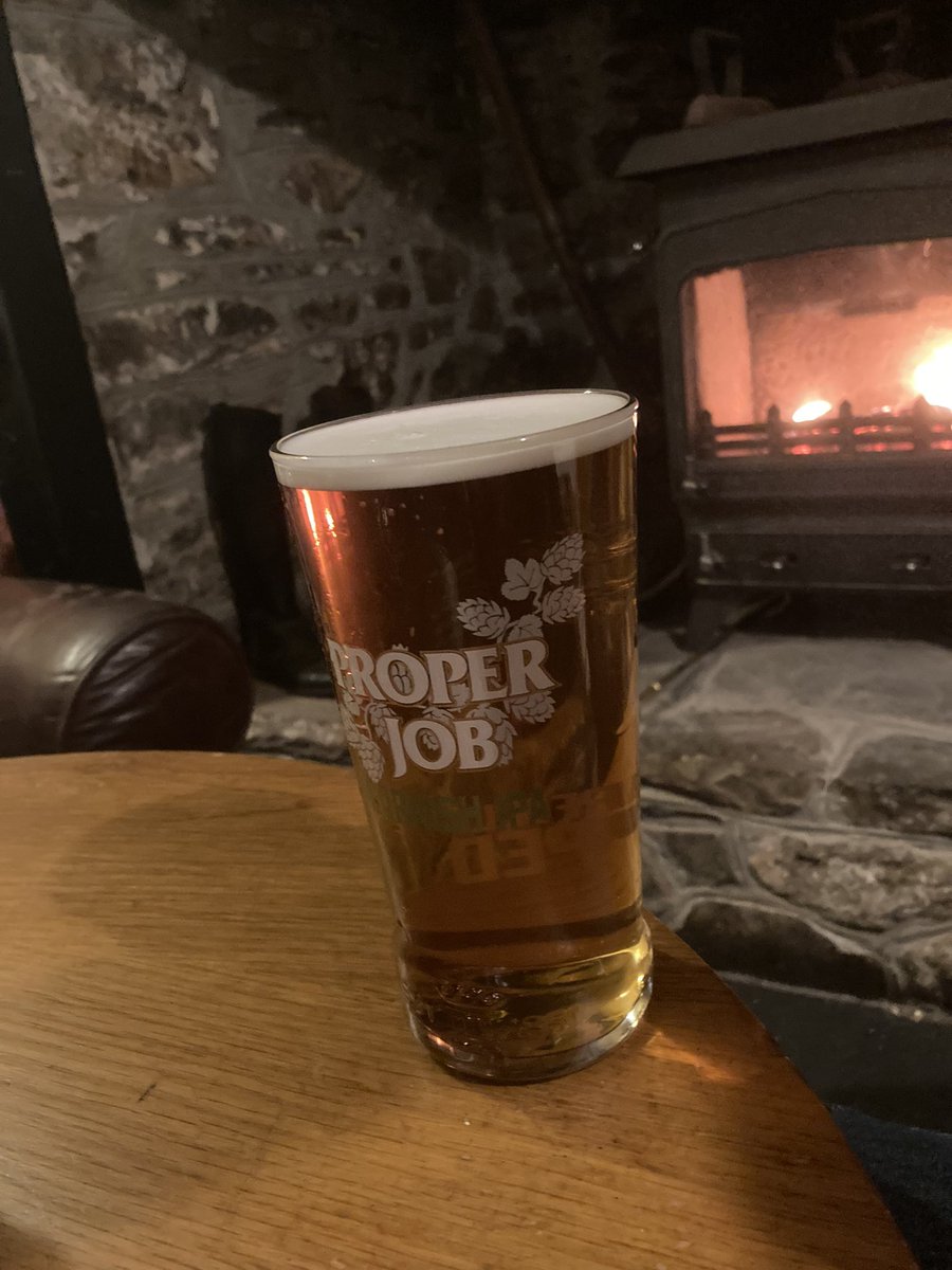 Kriggie1's tweet photo. Exmoor pubs โฆ.. Outstanding ! Five wood burners in one pub. Cosy as you like. #BlueBallInn #Countisbury https://t.co/jg3OPs9REn