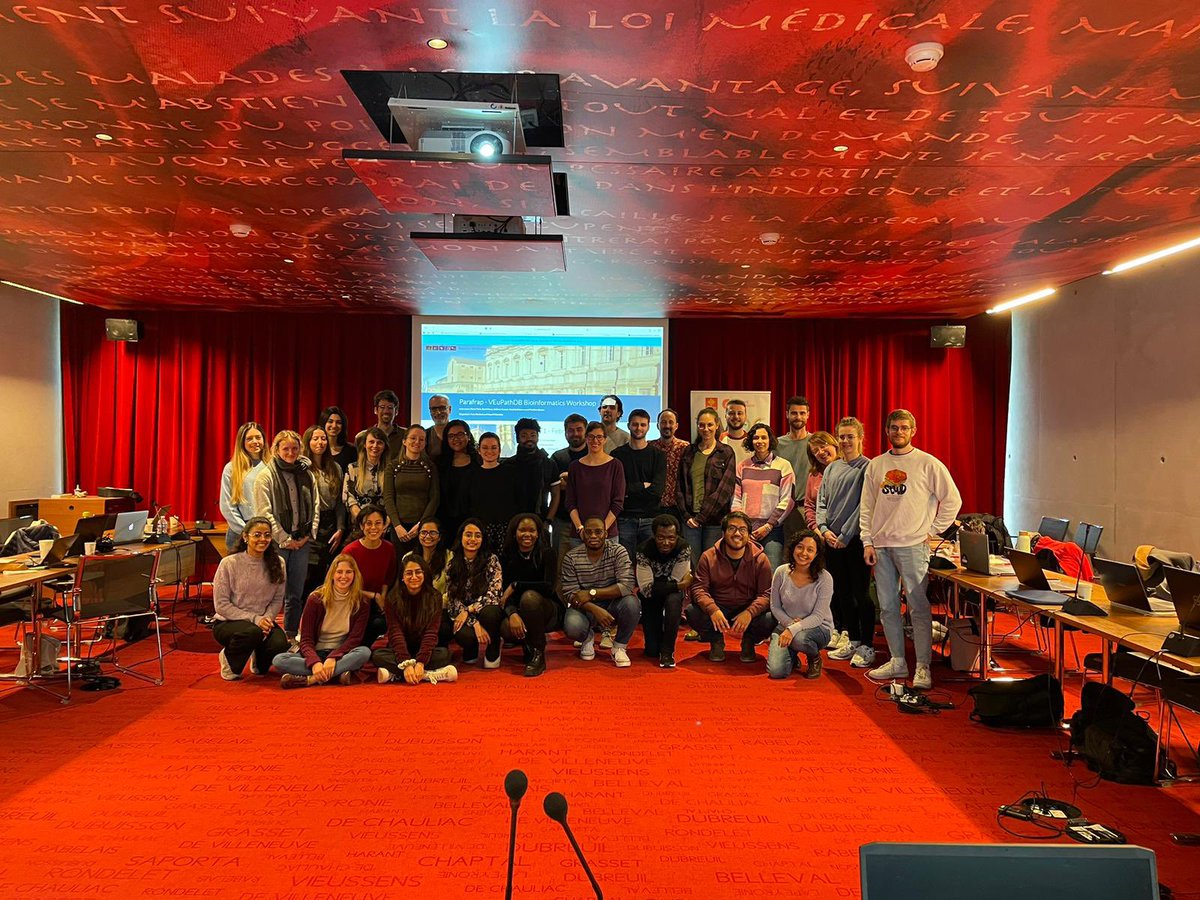 <a href="/veupathdb/">VEuPathDB</a> <a href="/ParaFrap/">LabEx ParaFrap</a> Great Bioinformatics Course on Parasite Databases with my dear ParaFraps 😊♥️ @IoannaDeni @irenesscience @DorendaSchoorl <a href="/MitchQuansah/">Nyamekye Ambinintsoa QUANSAH</a> <a href="/BelenPachano/">Belen Pachano</a> <a href="/renzogutlol/">Renzo Gutierrez Loli </a> <a href="/ElyzaZulkifli/">E</a> <a href="/RokhayaTHIAM19/">Rokhaya</a> <a href="/SharvaniShintre/">Sharvani Shintre</a> <a href="/parul_sharma92/">Parul Sharma</a>