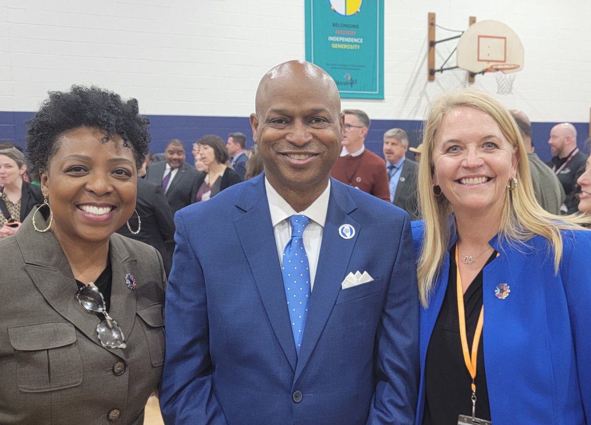 What a day! #West40STRONG hosted #Illinois Gov. <a href="/JBPritzker/">JB Pritzker</a> as he announced the Children's Behavioral Health Transformation Initiative recommendations. <a href="/ISBEnews/">Illinois State Board of Education</a> @RepChrisWelch #MentalHealth Learn more: illinois.gov/news/press-rel…