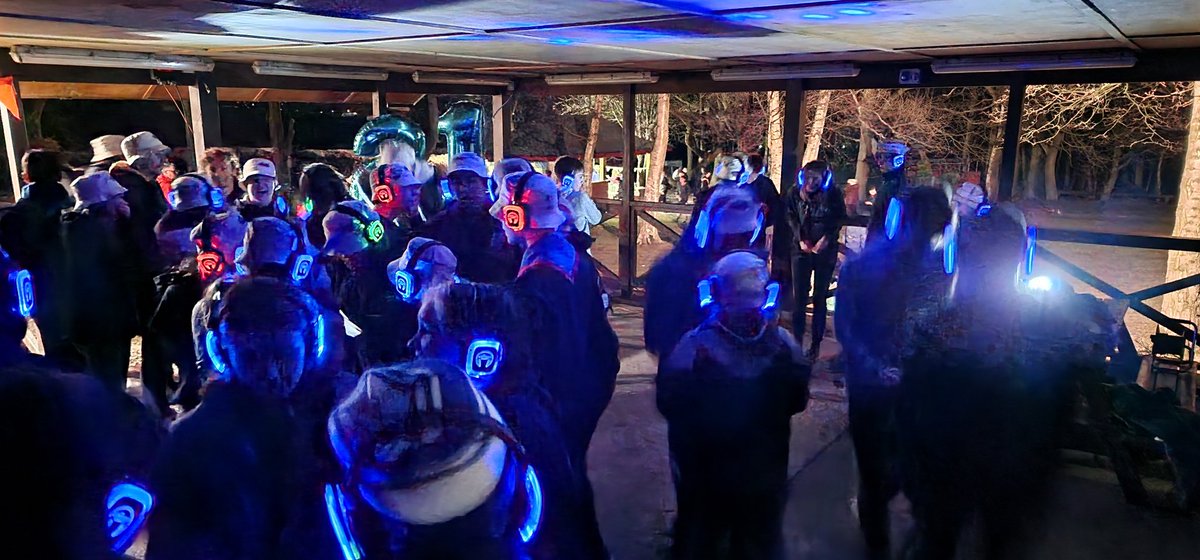 Now it's time for the silent disco!