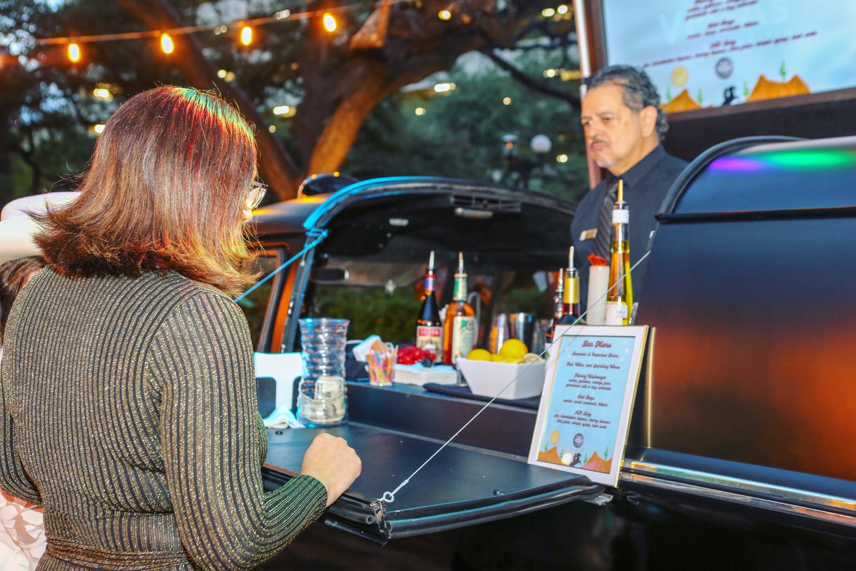 vegaseventgroup's tweet photo. Our Retro VW #partyvan is guaranteed to WOW your guests! Use it as a bar &amp; have your #bartenders serve your favorite drinks out of it 🍸

Happy #WorldBartenderDay! Cheers to those bartenders who continue to serve us amazing cocktails 🍻

📸: @larushphoto
@BriscoeMuseum #vwlife https://t.co/tuyaLfA7p2