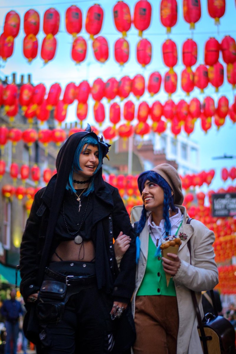 We're a bit late for the lantern rite but sssssh it's ok!

Photo: @naxsnaps     
Venti: <a href="/cereselcosplay/">CereselCosplay</a>
Xiao: @thesparkofrevolution     

#genshinimpact #genshinimpactcosplay #cosplay #xiao #venti #xiaocosplay #venticosplay