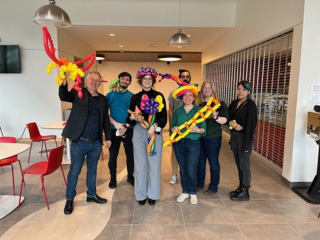 Passed my PhD defense! Big thank you to all the folks who attended virtually and IRL ❤ and big shout out to the EMERGENT lab group for a fantastic party afterwards!