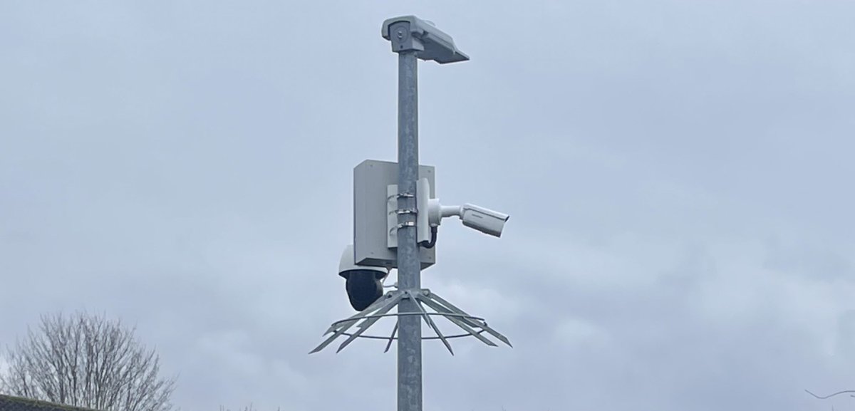 katarzadam's tweet photo. Can tell me  @eppingforestdc how this was set up without anyone permission?
The camera is less than 50 meters from my bedroom windows @eefnews @WalAbbeyNews https://t.co/39YIPCpc2Y