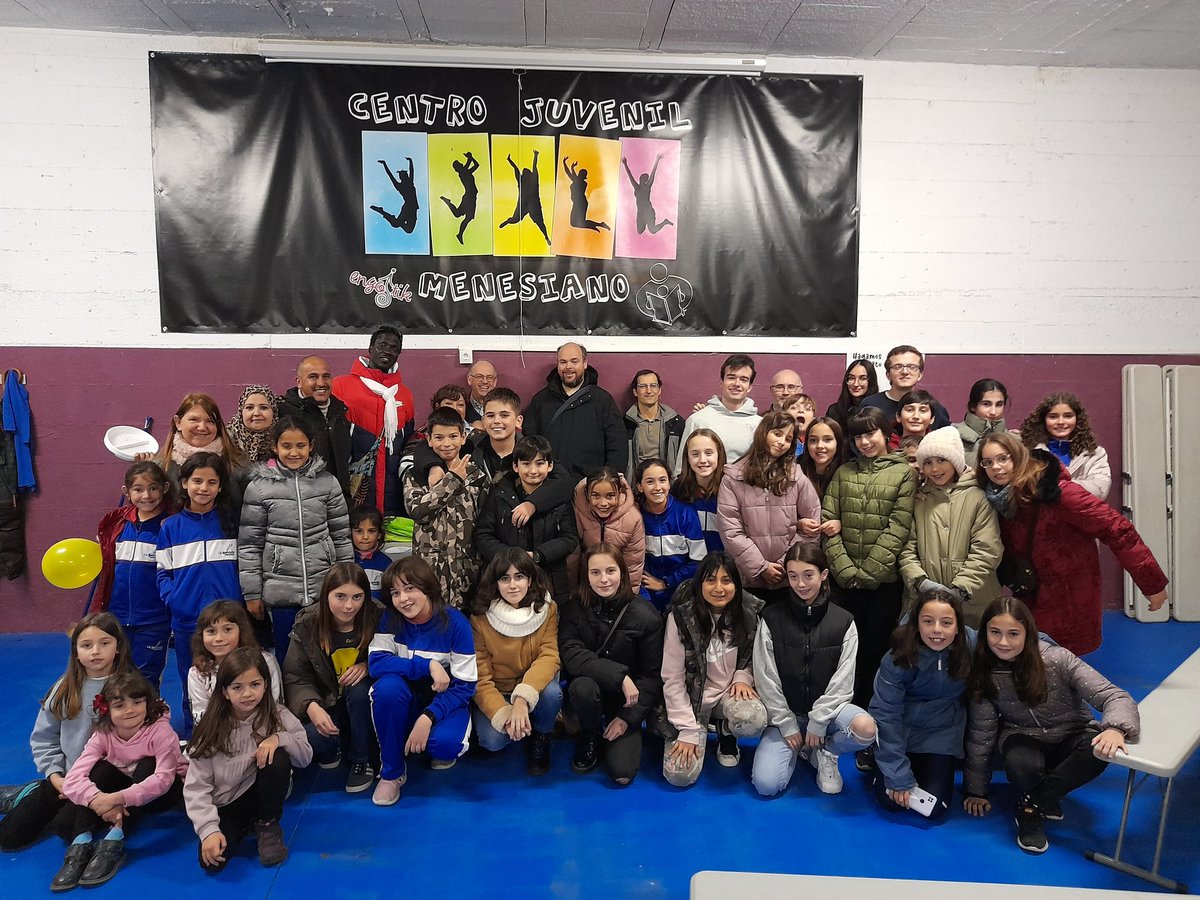 smiportu's tweet photo. Engoitik por el mundo. 

Siria, Senegal y Bolivia se han acercado hoy a #Engoitik para conocer su cultura y reconocer que la diversidad es un regalo.

Eskerrik asko gurekin egoteagatik.

#EtorkizunariBegira #AdostekoPrest @KristauEskola https://t.co/zm89ibtyfv