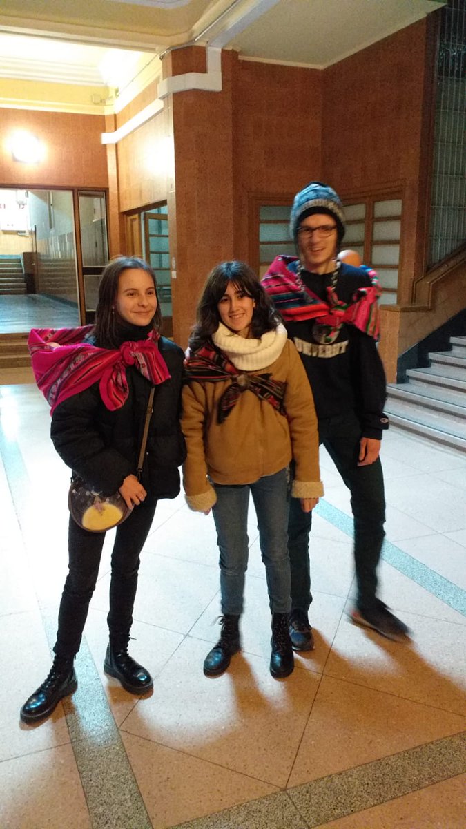 smiportu's tweet photo. Engoitik por el mundo. 

Siria, Senegal y Bolivia se han acercado hoy a #Engoitik para conocer su cultura y reconocer que la diversidad es un regalo.

Eskerrik asko gurekin egoteagatik.

#EtorkizunariBegira #AdostekoPrest @KristauEskola https://t.co/zm89ibtyfv