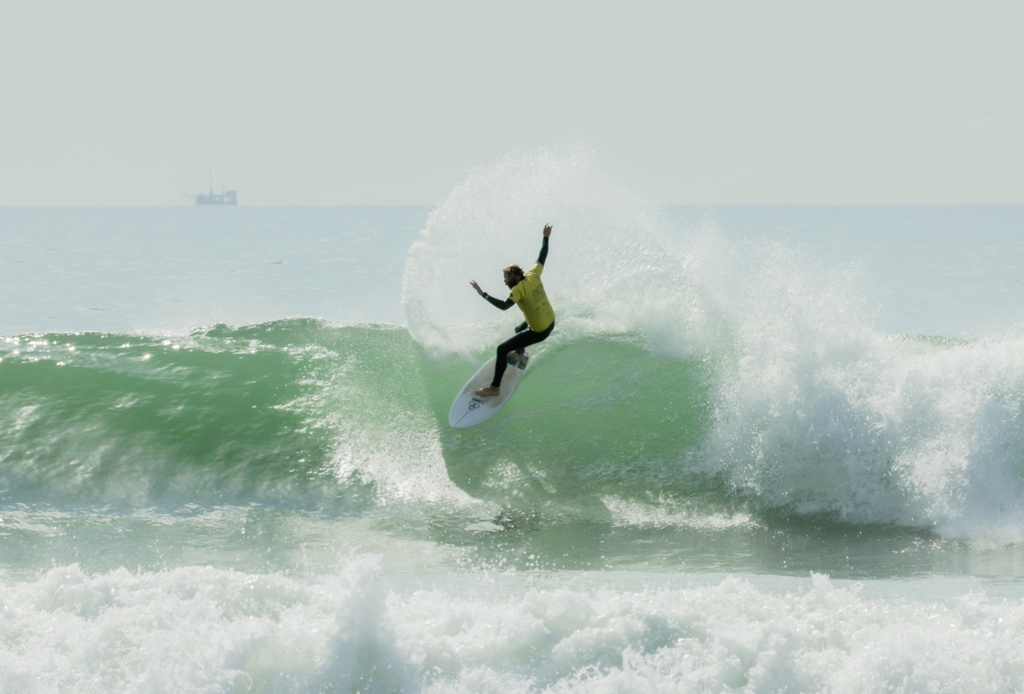 ✨Enter your film!
 Please go to santabarbarasurffilmfestival.com/filmsubmissions to find out more info!✨⁠
⁠
📸 : Maddie Malmsten⁠
🏄‍♂️ : Britt Merrick⁠
⁠
⁠
⁠
#flashbackfriday #santabarbara #sbsff #sbsff2023#film#surfing#community#surffilmfestival#loberotheater⁠
#surfhappensfoundation