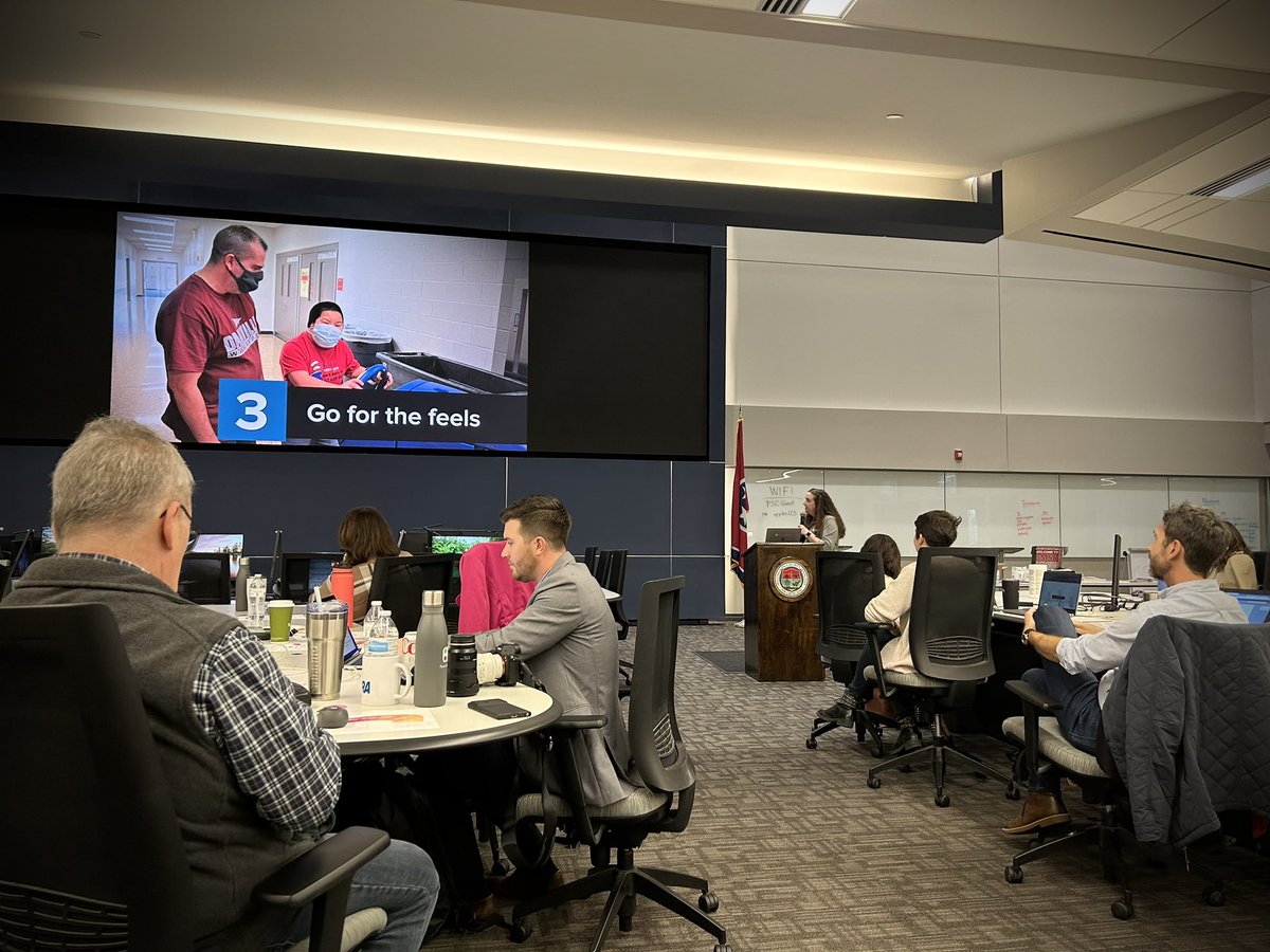 Our <a href="/tnspra/">TNSPRA</a> friends invited our Marketing Communications Manager @SeeAshtonWrite to present at their conference today on social media best practices. Thanks for letting our expert share tips, tricks and strategies! 💚 

#TNSPRA #schoolpr #ParentSquare