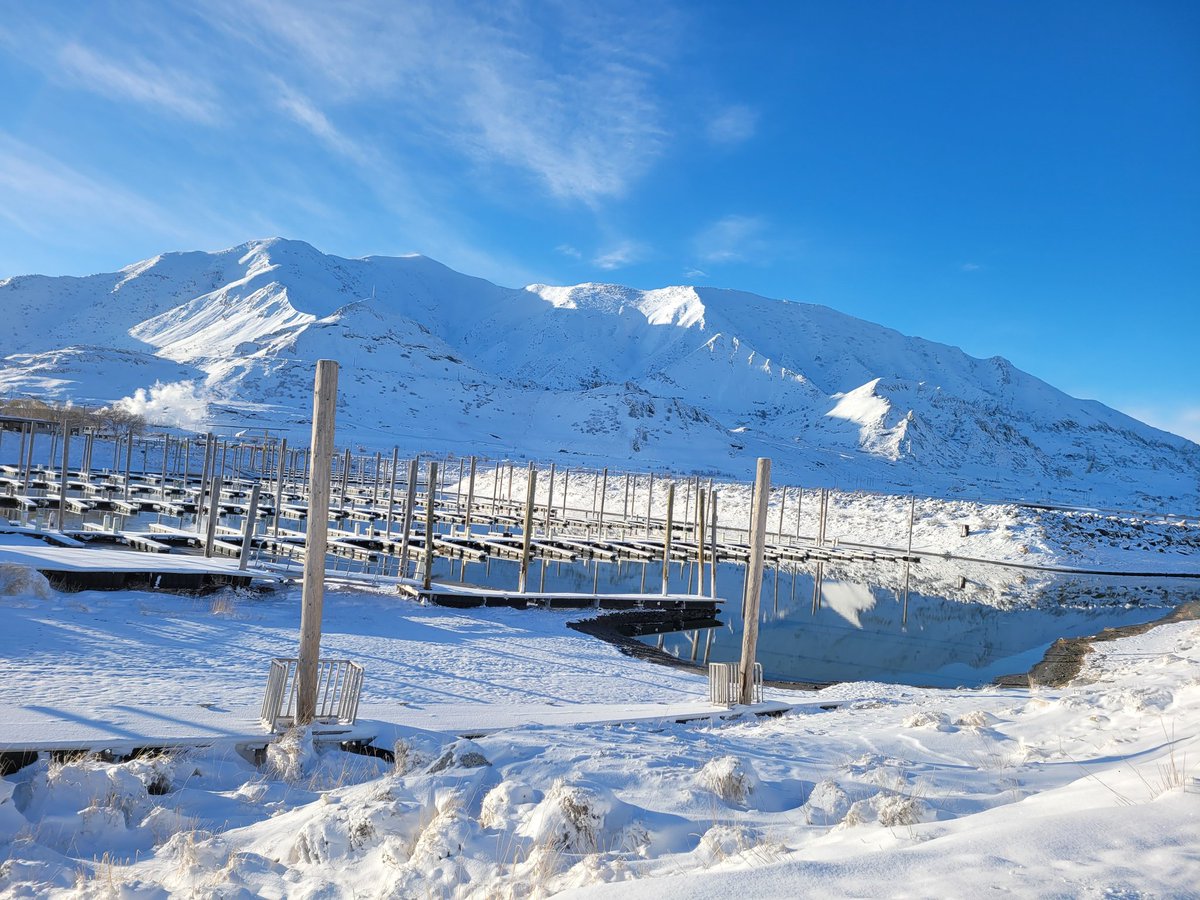 A look at the snow the park got from the storm Wednesday 

#GreatSaltLakeStatePark #GreatSaltLakeSP #GreatSaltLakeStateParkandMarina #GSLSP #UtahStateParks #GreatSaltLake #Snowy #Snow #RecreateResponsibly #BeUtahful