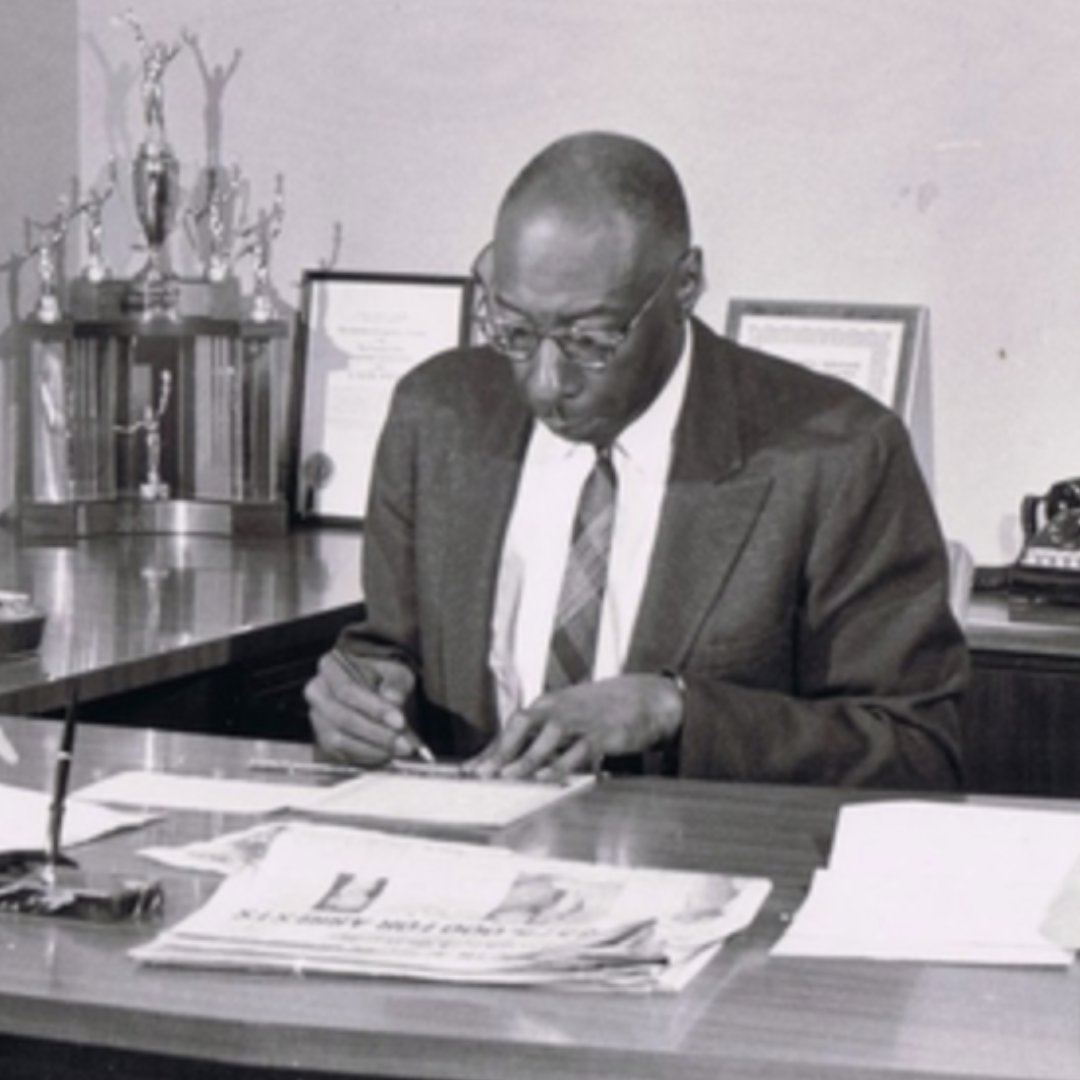 ConcertArtists's tweet photo. On March 10, Adam W. Sadberry will perform “Musical Journalism: Continuing a Legacy through the Flute," a program that is inspired by Adam's late grandfather and unsung hero of the Civil Rights Movement, journalist and editor L. Alex Wilson. Learn more: https://t.co/YzuSEbmbCN https://t.co/49bstyph40