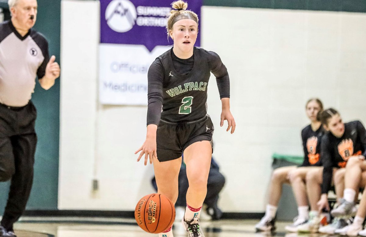 ParkWolfpack's tweet photo. Congratulations to our Athena Award winner @SydneeNelson2 ! Sydnee will be honored at the 29th Annual St. Paul Area Athena Awards  ceremony on April 19th . https://t.co/6gOFBRZ5nM