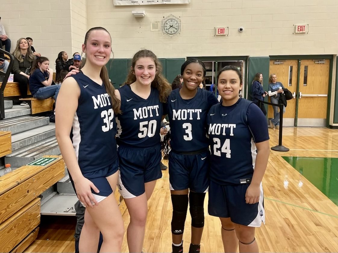 Come out and support our 4 seniors tonight as we take on South Lyon East tonight at 6pm.