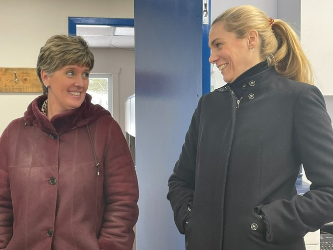 mclaudebibeau's tweet photo. Que ce soit au Site expérimental de Frelighsburg ou au Centre de R&amp;D de #StJeanSurRichelieu, @AAC_Canada explore des méthodes alternatives aux pesticides comme l'agriculture de précision ou la simplification des processus. C'est l'innovation mise au service de l'environnement ! https://t.co/R3EAssTKaz