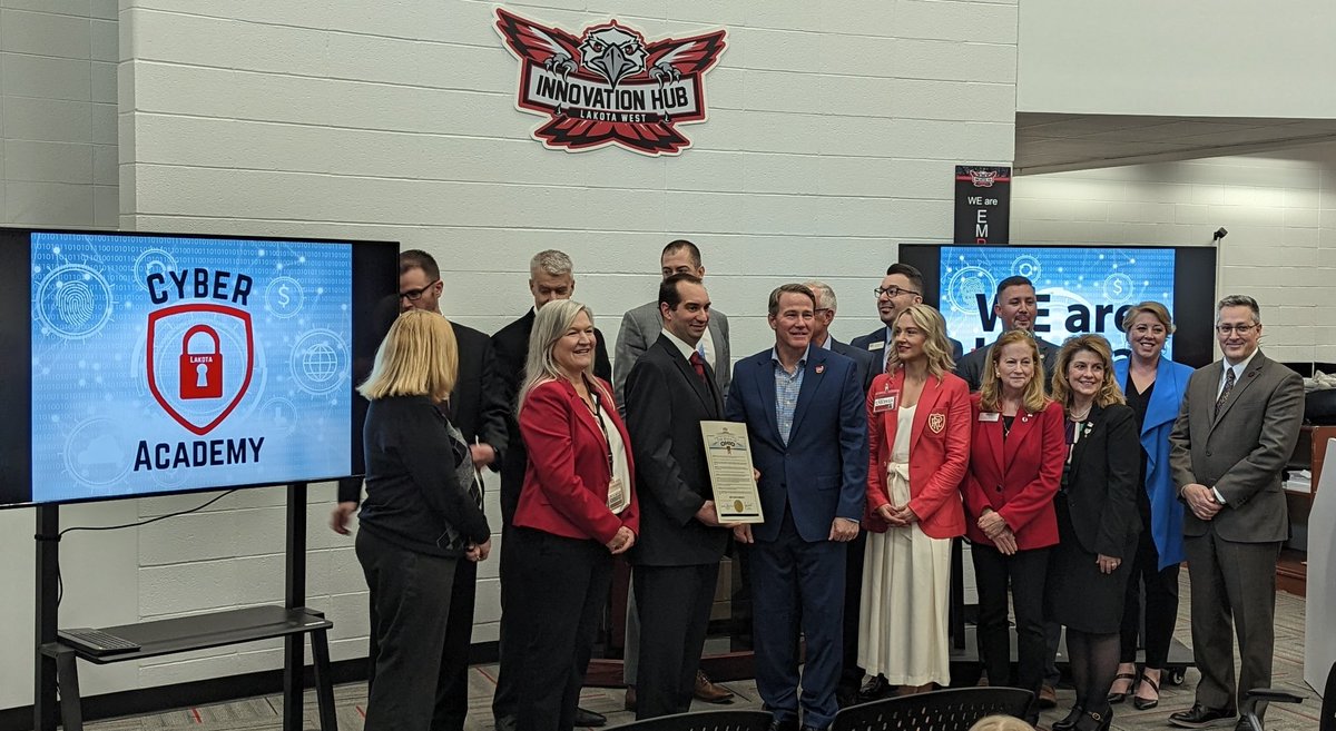 Today we were so honored to have @LtGovHusted visit to recognize <a href="/BenDougherty/">Benjamin Dougherty</a> for his Presidential Cybersecurity Educator of the Year award from the US Department of Education. Thanks to all in attendance to celebrate our program! #WEareLakota