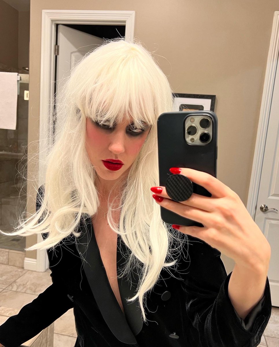 NIGHT CLUB tweet media