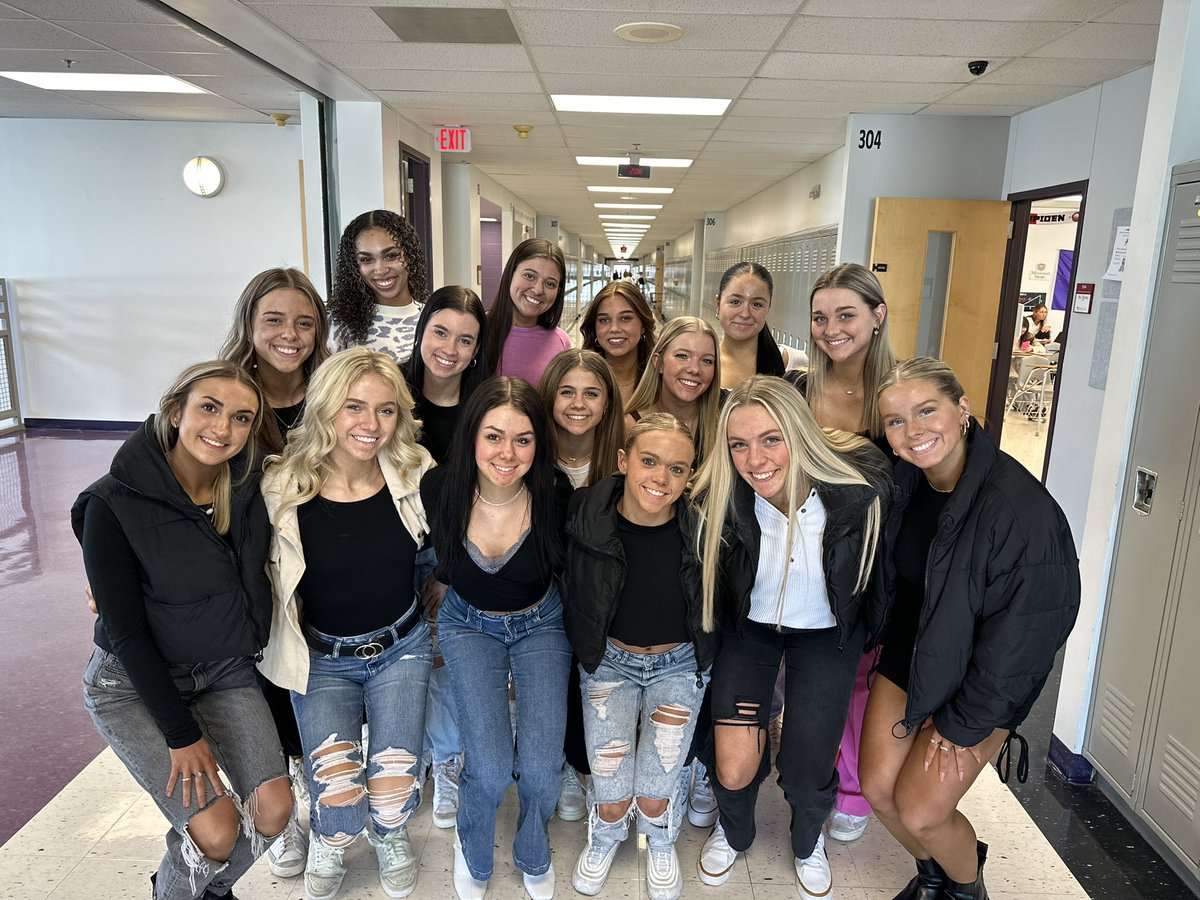 Good luck to our Dance Team as they head to State!!!  Have a safe and awesome trip. 

#greatdaytobeajaguar