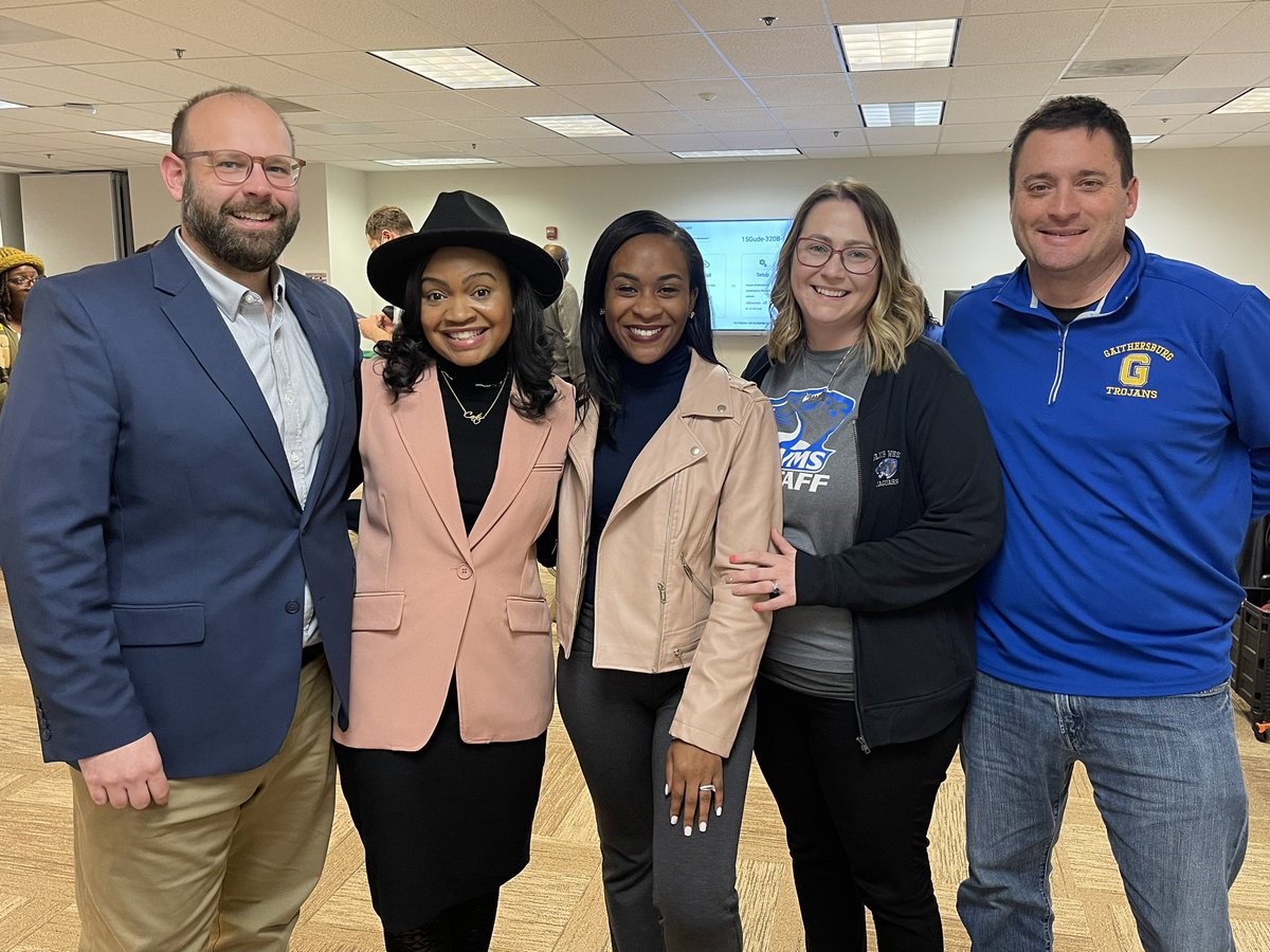 Dr. Carla M. McNeal tweet media