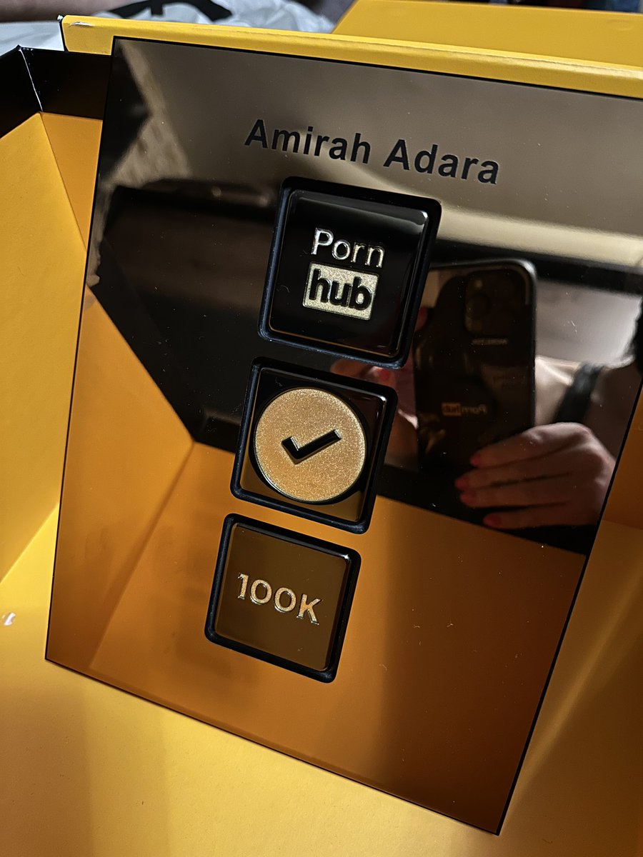 Amirah Adara on Twitter: &ldquo;Thank yooou @Pornhub 💛🖤💛🖤💛&rdquo;