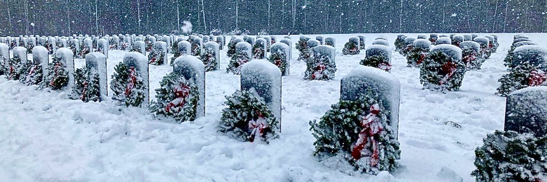 Have you ever seen our beautiful Veterans' Cemeteries during the winter? 📸 The Commonwealth operates two Veterans' Memorial Cemeteries – one located in Agawam & the other found in Winchendon. For hours of & more info on our cemeteries, please visit ⤵️ 💻ow.ly/E7xw50Mvu00